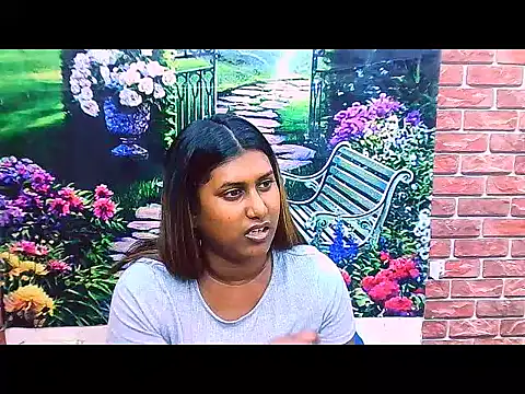 IndianChocolatepie4u online show from November 7, 2025, 3:34 pm