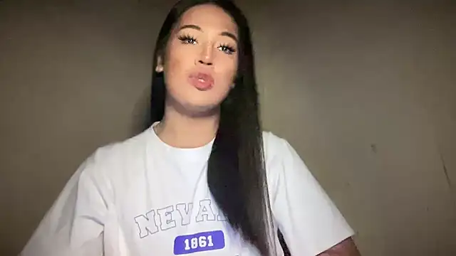 fallon empress143 online show from September 29, 2025, 4:28 am