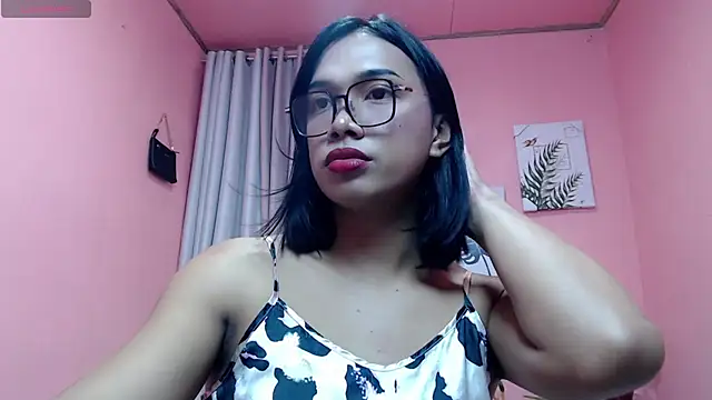 Herbielustts online show from July 28, 2026, 8:52 pm
