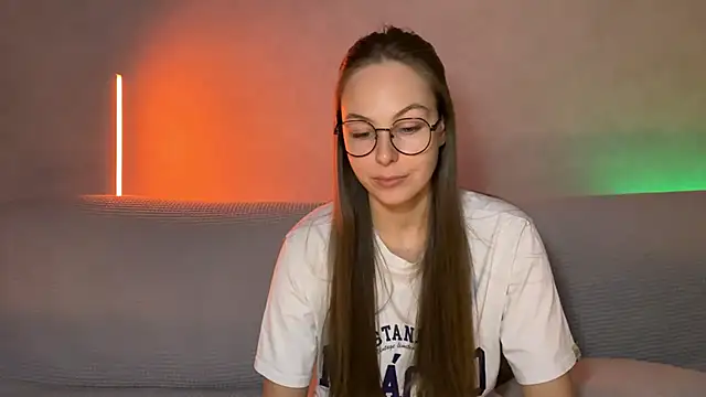 Oralaa1 online show from February 14, 2026, 6:15 pm