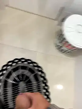 Snapshot of Teyxa19cm chatting on October 8, 2025, 4:15 pm Teyxa19cm online show from October 8, 2025, 4:15 pm