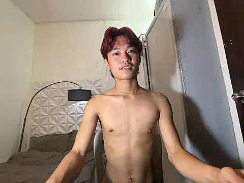 Snapshot of ur_little_secret chatting on September 15, 2025, 1:55 pm ur little secret online show from September 15, 2025, 1:55 pm