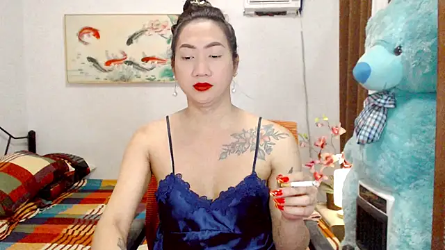 LovelyQueen69 online show from November 2, 2025, 2:47 am