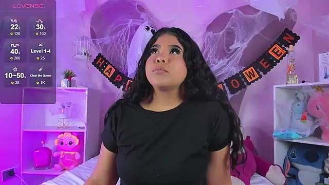 Amanda Moore online show from October 28, 2025, 4:27 am