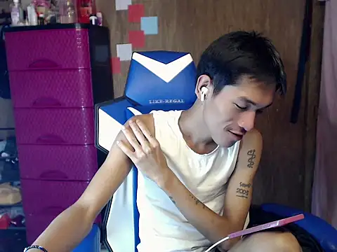 riks tyler online show from July 18, 2026, 7:39 pm