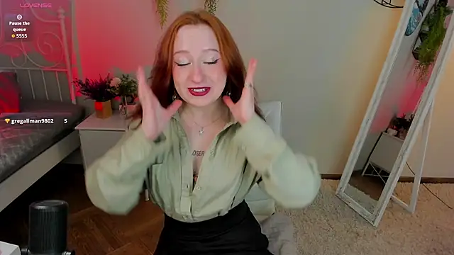 Snapshot of Violet_Griffen chatting on March 22, 2026, 3:48 pm Violet Griffen online show from March 22, 2026, 3:48 pm