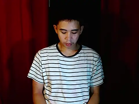 Snapshot of urasianbigcock chatting on October 31, 2025, 11:06 pm urasianbigcock online show from October 31, 2025, 11:06 pm