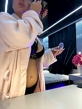 KenyaCruz online show from October 25, 2025, 6:35 pm