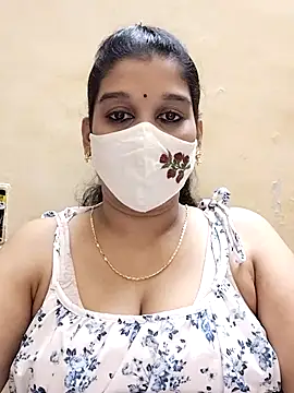 amelia-rani online show from October 10, 2025, 5:56 pm