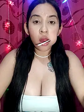 VALENTINA ROUSE  online show from October 23, 2025, 12:32 am