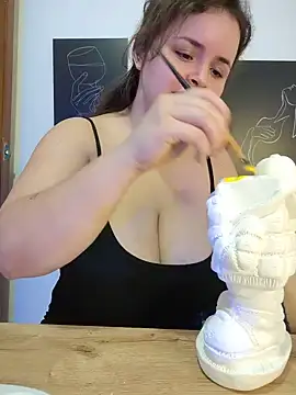 SeleneLuminari8 online show from July 15, 2026, 2:33 pm