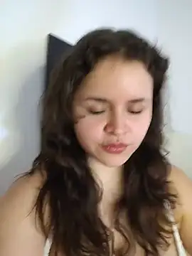 SeleneLuminari8 online show from July 16, 2026, 2:34 pm