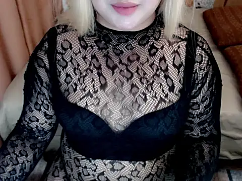 yoursweet janne online show from April 30, 2026, 7:20 pm