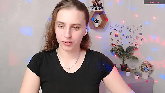 Snapshot of AmandaDimond_ chatting on October 25, 2025, 12:45 pm AmandaDimond online show from October 25, 2025, 12:45 pm