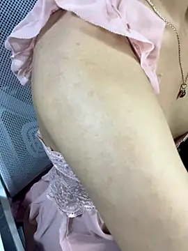 Mina048 online show from October 13, 2025, 4:18 pm