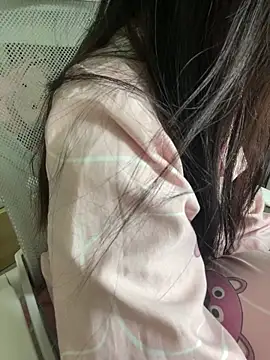 Snapshot of Mina048 chatting on December 21, 2025, 5:47 am Mina048 online show from December 21, 2025, 5:47 am