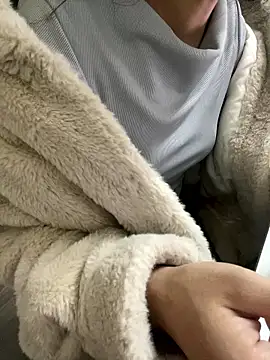 Snapshot of Mina048 chatting on January 13, 2026, 12:49 am Mina048 online show from January 13, 2026, 12:49 am