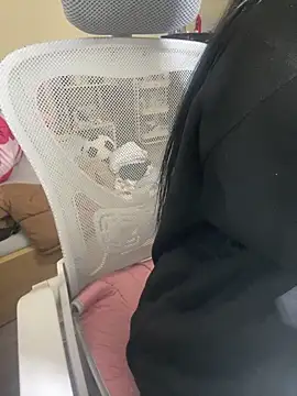 Snapshot of Mina048 chatting on February 2, 2026, 11:42 am Mina048 online show from February 2, 2026, 11:42 am