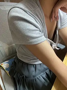 Mina048 online show from May 11, 2026, 7:25 am