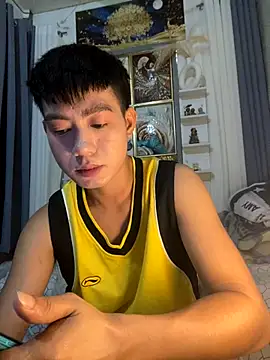 Snapshot of xshyboyx chatting on October 4, 2025, 5:49 am xshyboyx online show from October 4, 2025, 5:49 am