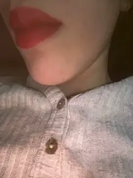 Mimisixo online show from October 30, 2025, 10:43 pm