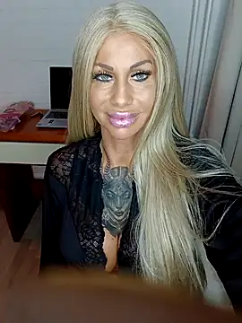 dutchbarbie online show from October 28, 2025, 7:27 pm