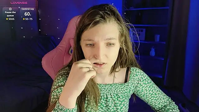 Mia Myles online show from February 4, 2026, 10:43 am