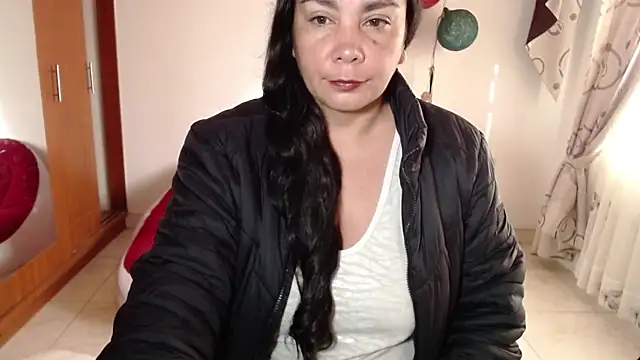 Vivian milf paint online show from November 9, 2025, 12:03 pm