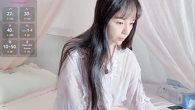 xinxin520-baby online show from June 11, 2026, 10:19 pm