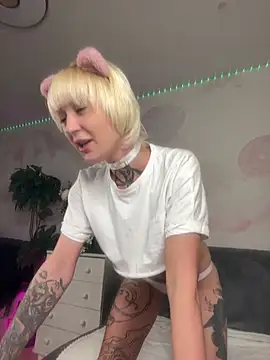 Lets Fun online show from September 17, 2025, 10:00 pm