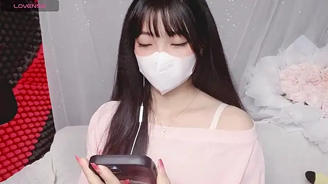 kemybaby online show from January 12, 2026, 8:14 pm