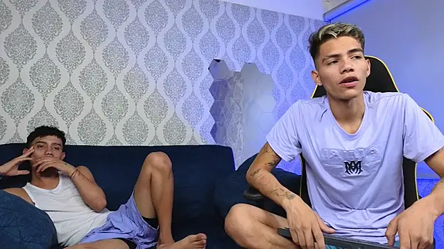 The slim boyss3 online show from September 21, 2025, 1:24 pm
