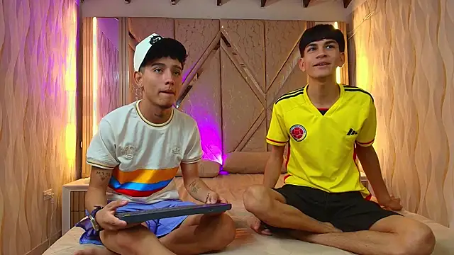 The slim boyss3 online show from September 26, 2025, 1:26 pm