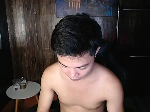 hotzachery online show from April 22, 2026, 12:07 pm