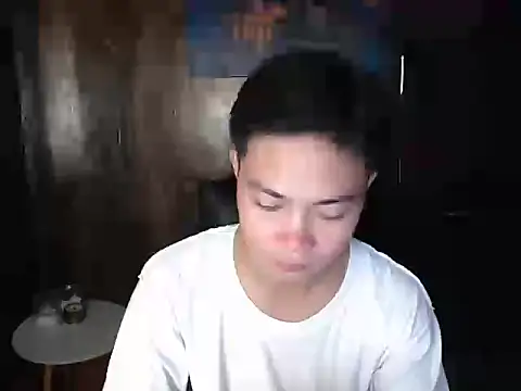 hotzachery online show from April 25, 2026, 4:26 am
