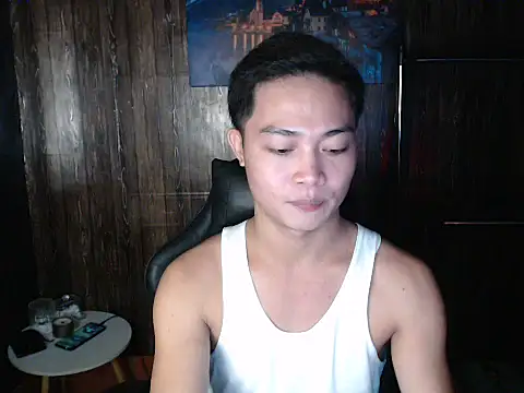hotzachery online show from April 28, 2026, 2:00 pm