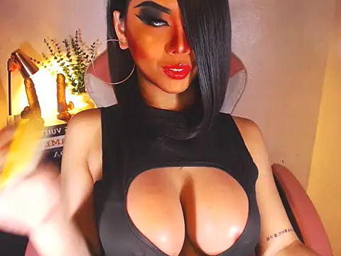 KarlaFrost online show from October 11, 2025, 7:18 am