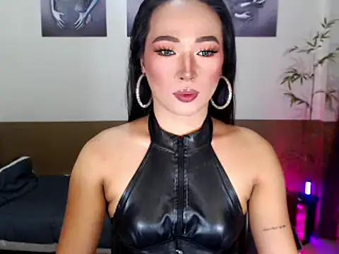 Snapshot of Spicy_kinky chatting on April 26, 2026, 5:21 pm Spicy kinky online show from April 26, 2026, 5:21 pm