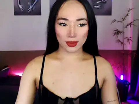 Snapshot of Spicy_kinky chatting on May 11, 2026, 6:52 am Spicy kinky online show from May 11, 2026, 6:52 am