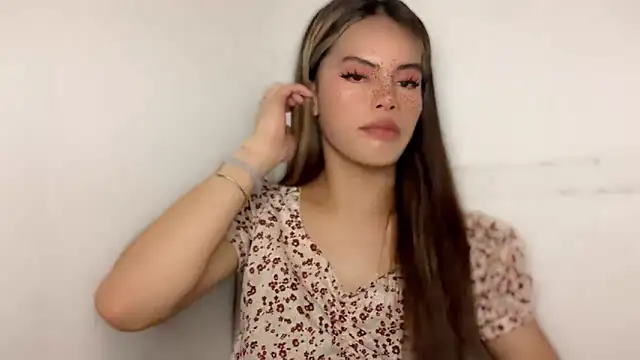 Snapshot of serpenthena_goddess chatting on November 15, 2025, 7:10 pm serpenthena goddess online show from November 15, 2025, 7:10 pm