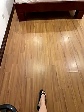 Meii-meyy online show from October 21, 2025, 7:03 pm