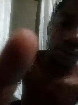 Snapshot of AOlinwHallu chatting on February 19, 2026, 6:59 pm AOlinwHallu online show from February 19, 2026, 6:59 pm