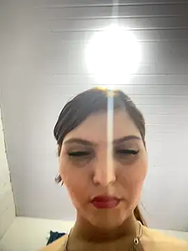 USER-9 online show from September 30, 2025, 6:57 pm