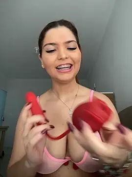 USER-9 online show from November 11, 2025, 8:09 pm