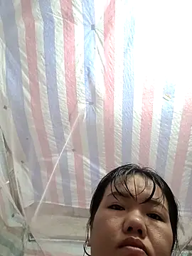 Many lize online show from September 14, 2025, 11:04 pm