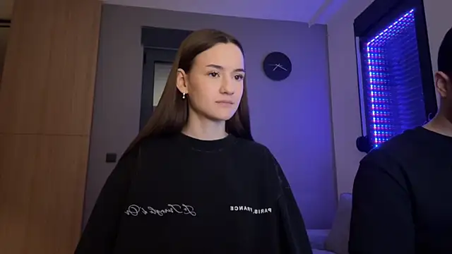 Snapshot of TenDouble chatting on November 30, 2025, 10:03 pm TenDouble online show from November 30, 2025, 10:03 pm