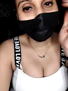 Horny Shalu online show from October 27, 2025, 6:23 pm