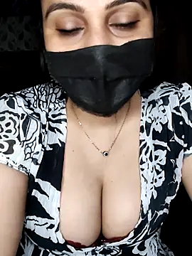 Horny Shalu online show from March 20, 2026, 5:40 pm