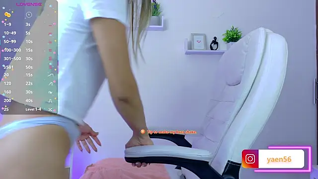 Liah  19 online show from January 11, 2026, 12:04 am