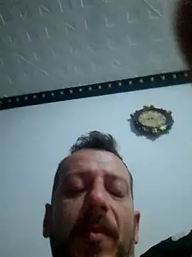 Snapshot of raducori chatting on March 13, 2026, 11:00 pm raducori online show from March 13, 2026, 11:00 pm